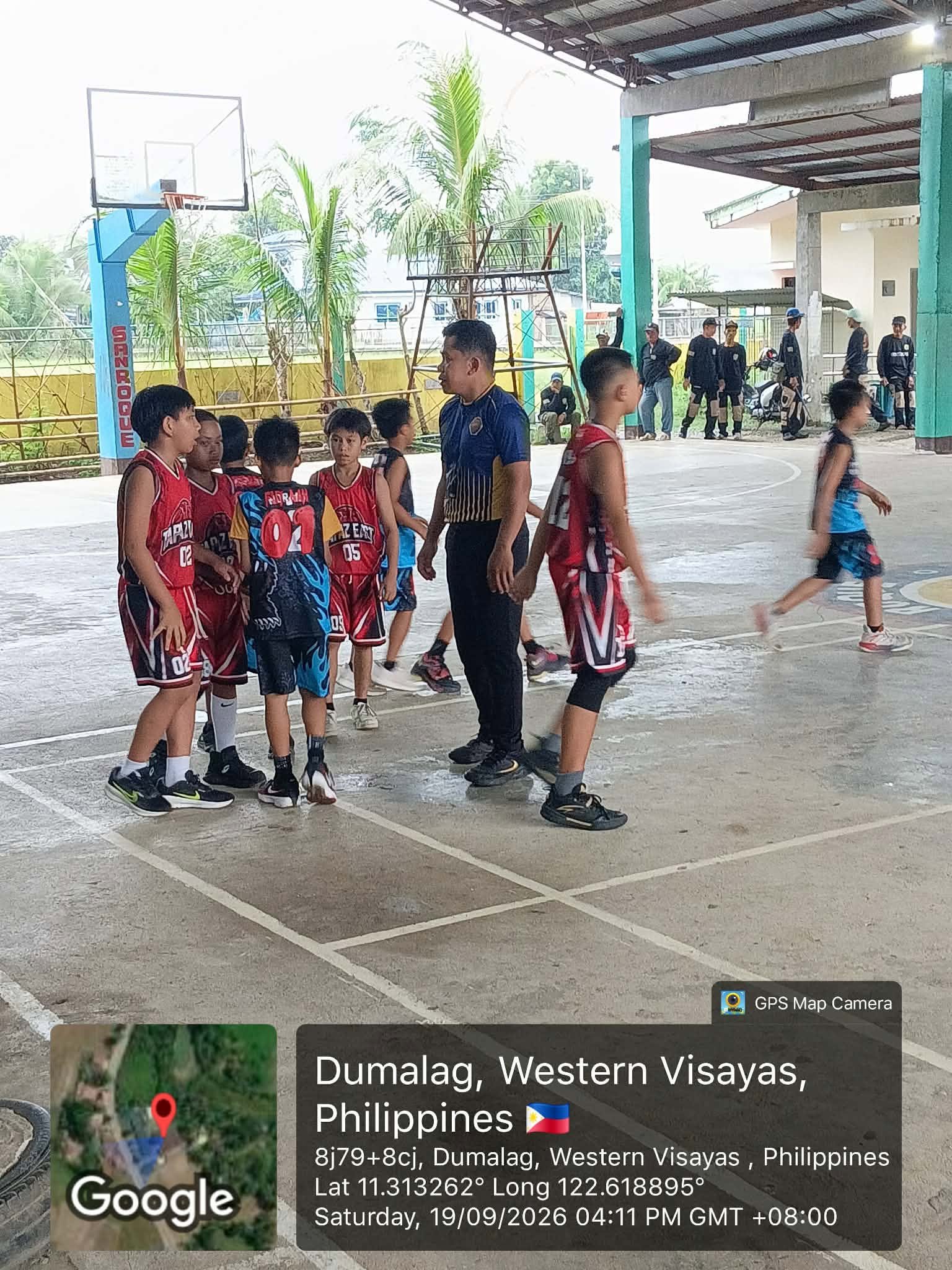BASKETBALL